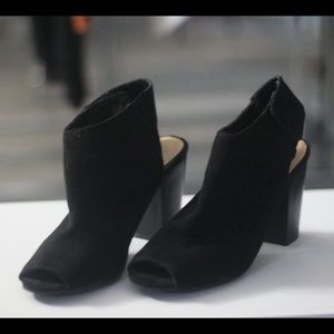 Chinese Laundry Black Open Toe Boots